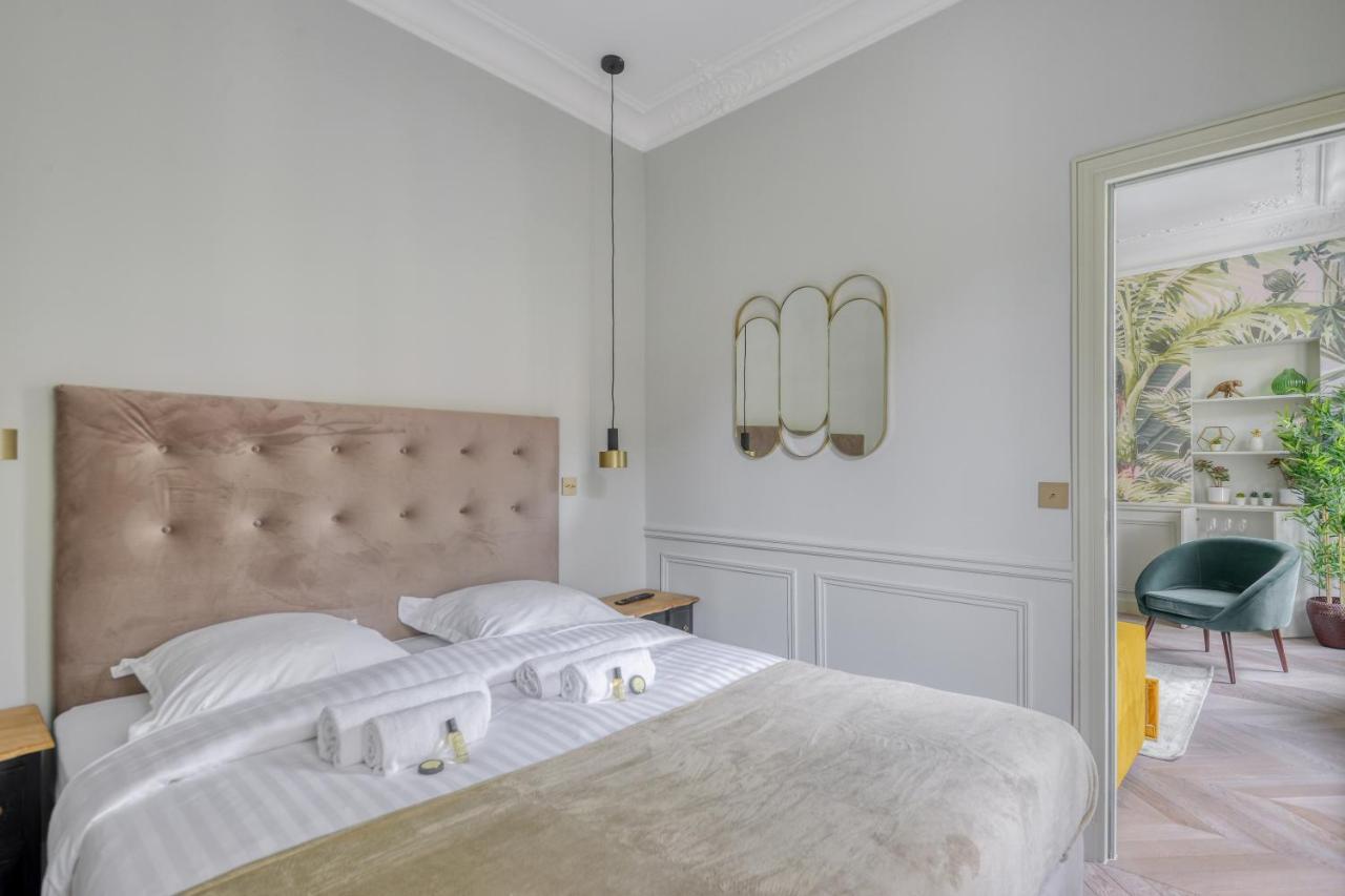 Stylish 2Bd House In Central Paris By Guestready Appartamento Esterno foto